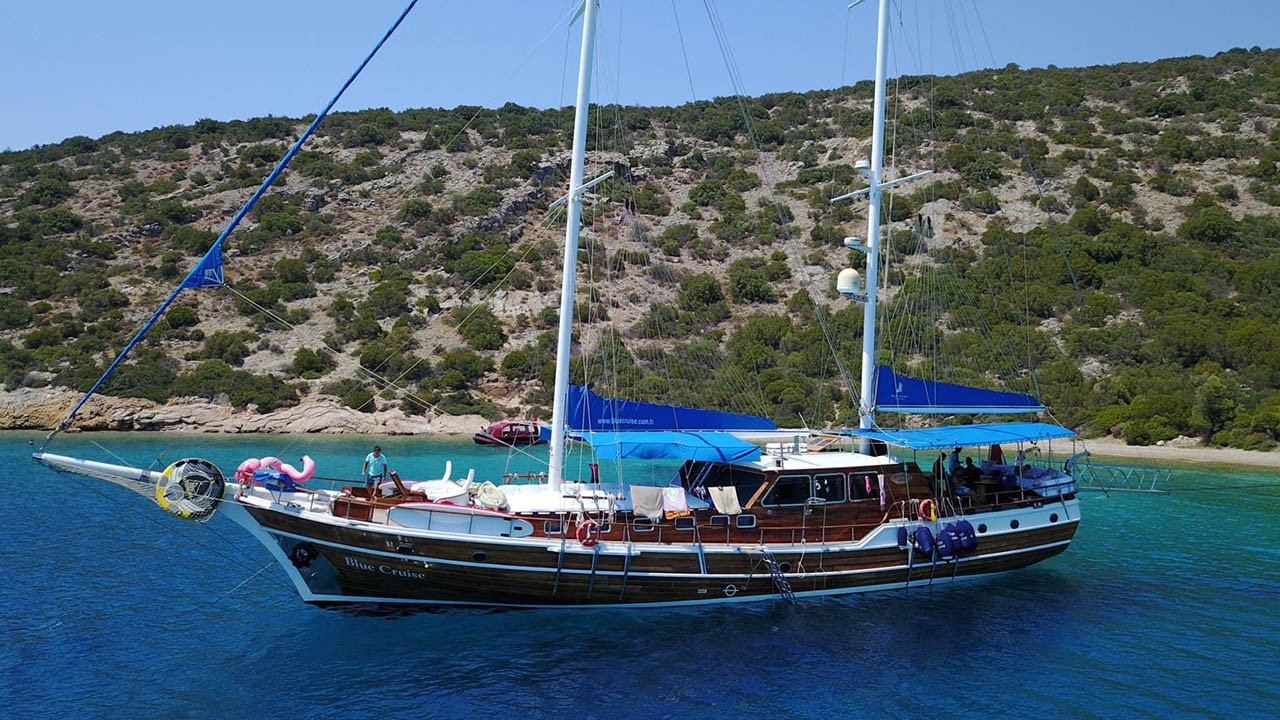 blue yacht charter turkey