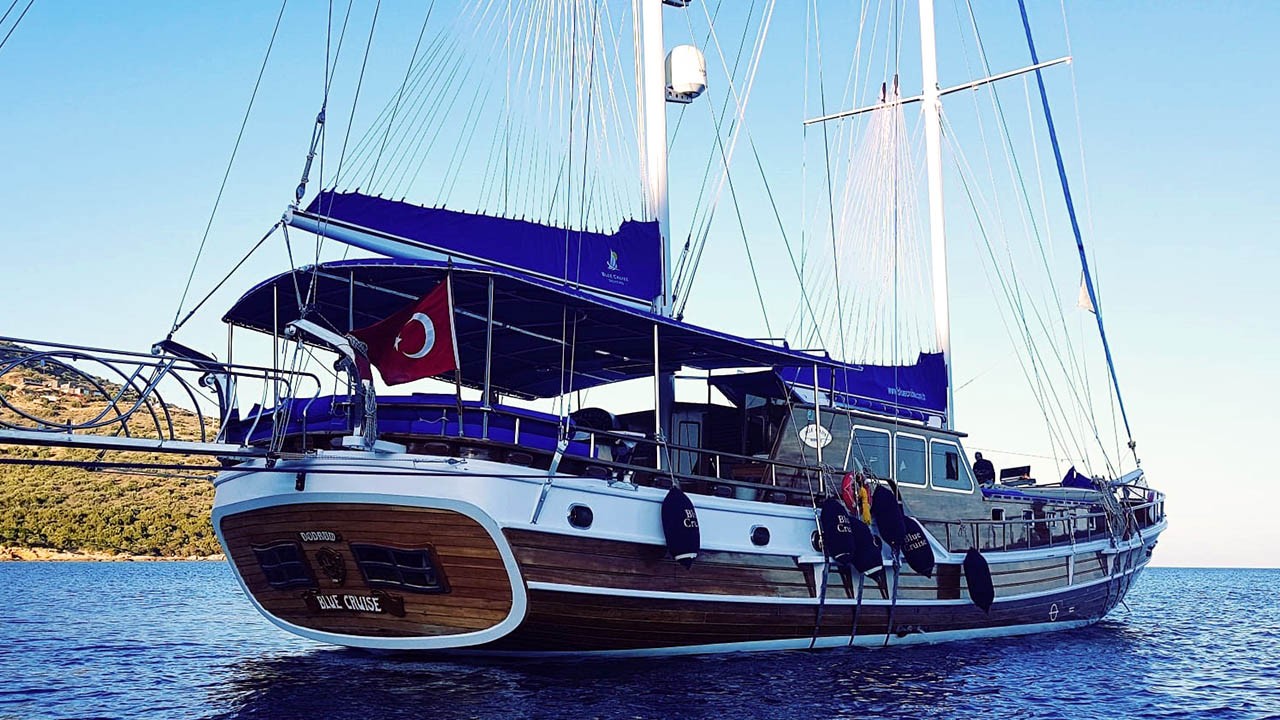 blue yacht charter turkey