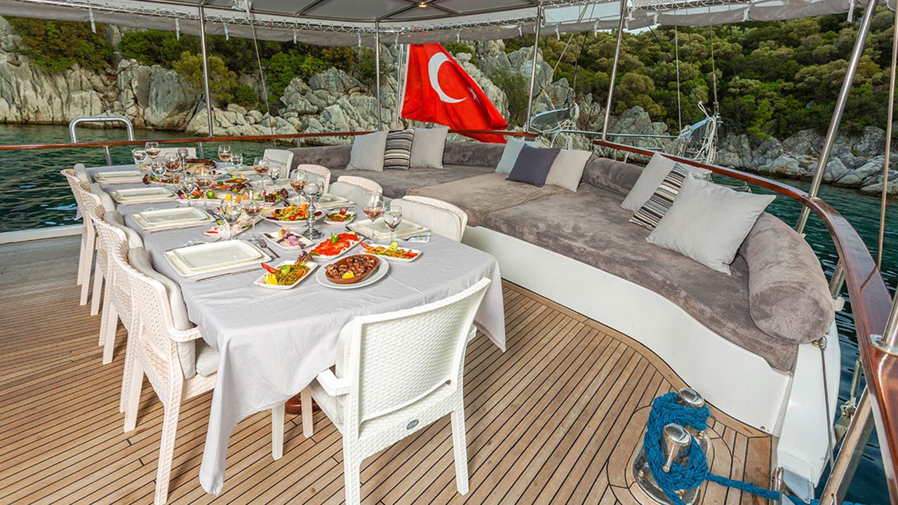 deniz yacht hotel on the sea