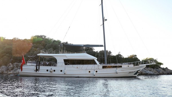 Albatros M Gulet