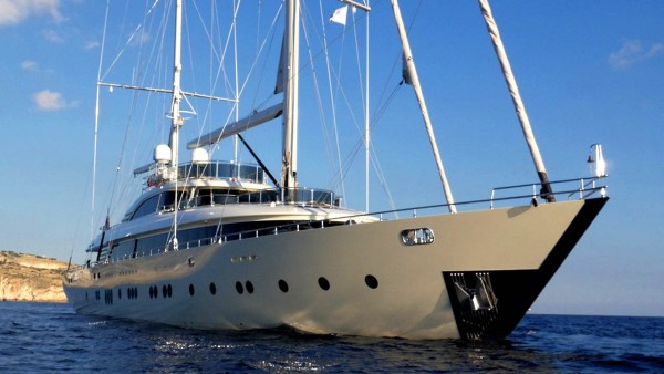 Sailing Yacht Aresteas