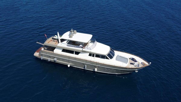 Bona Dea Motor Yacht