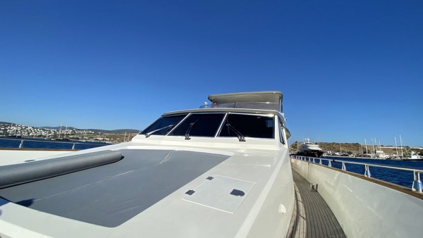Motor Yacht Bona Dea