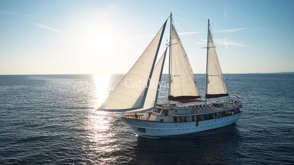 Gulet Cataleya