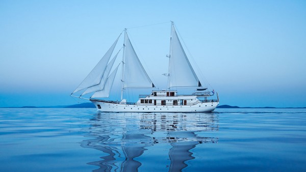 Sailing Yacht Corsario