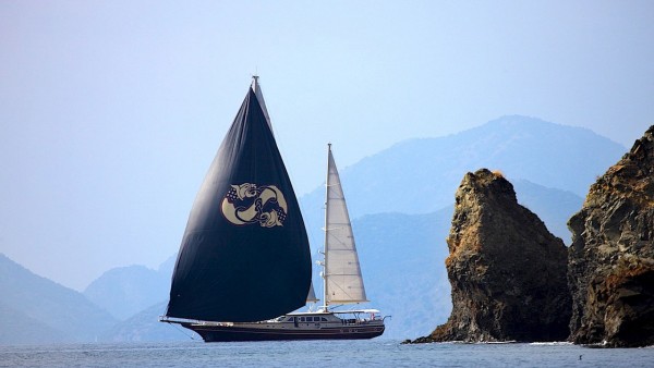 Daima Sailing Yacht