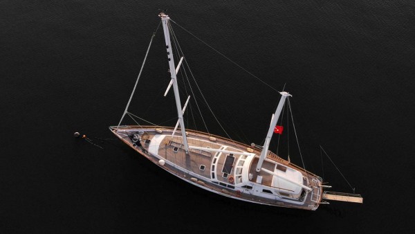 Sailing Yacht Eloa