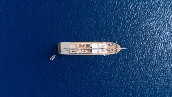Sailing Yacht King of the Sea