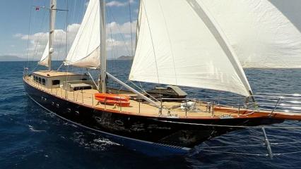 Sailing Yacht Le Pietre