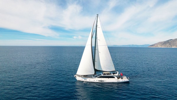 Sailing Yacht Long Island