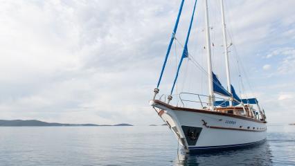 Sailing Yacht Luopan