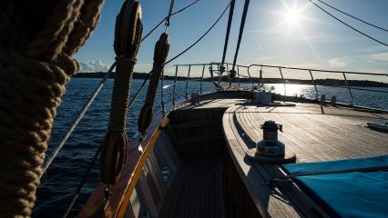 Sailing Yacht Luopan