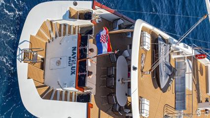 Sailing Yacht Navilux