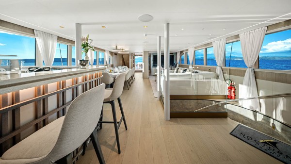 Sailing Yacht Nocturno