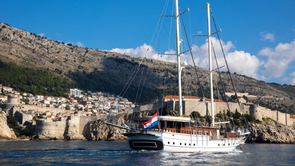 Gulet Phoenix Bronze