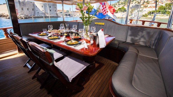 Gulet Phoenix Bronze