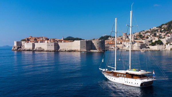 Gulet Phoenix Bronze