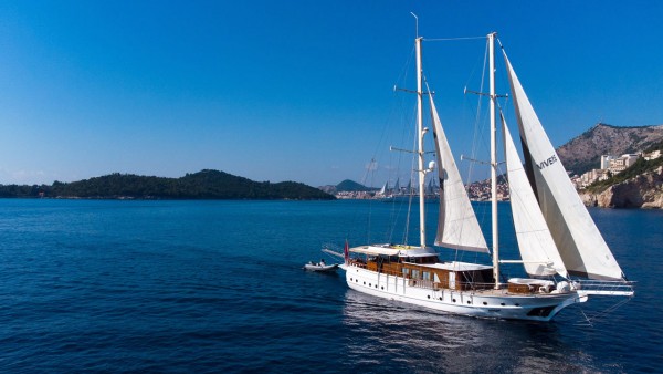 Gulet Phoenix Bronze