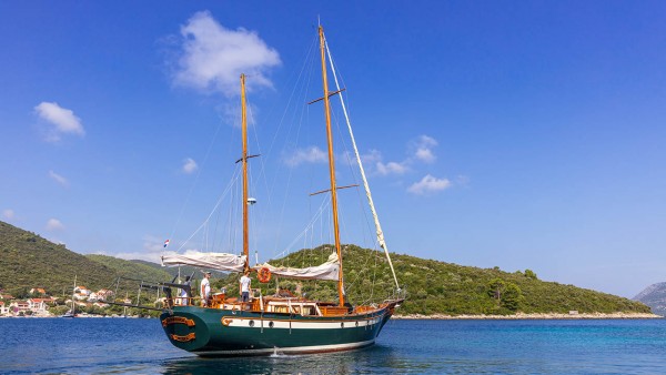 Sailing Yacht Providenca