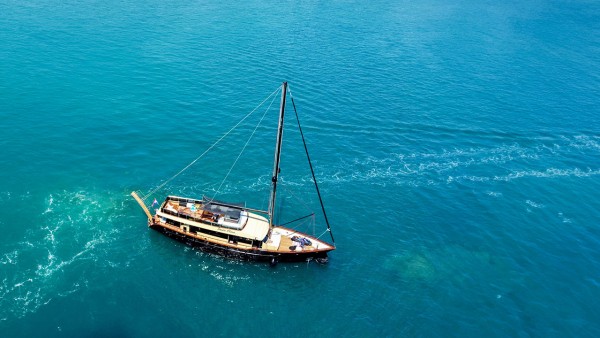 Sailing Yacht Santa Clara