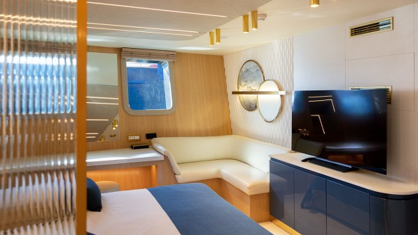 Sailing Yacht Scorpios