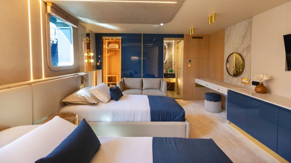 Sailing Yacht Scorpios