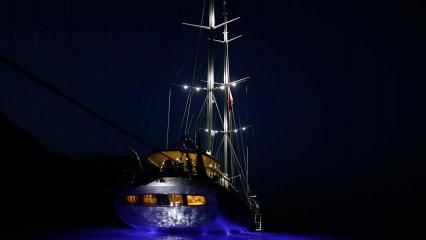 Sailing Yacht Silver Moon