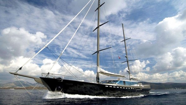 Sailing Yacht Tigra