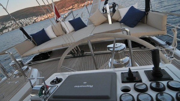 Sailing Yacht Ubi Bene