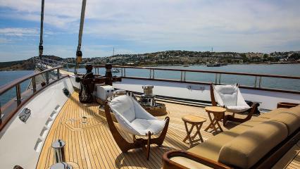 Sailing Yacht Zanziba