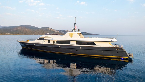 Motor Yacht Alkonost