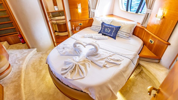 Motor Yacht Azimut 62 Fly VIP