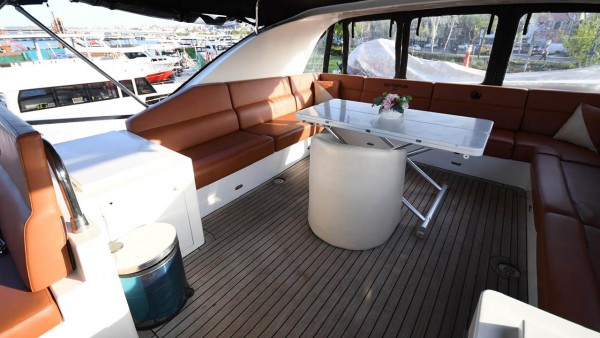 Motor Yacht Azimut 65 Gokce