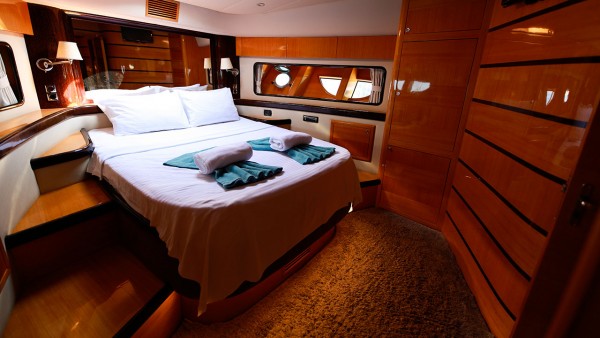 Motor Yacht Bormus 1