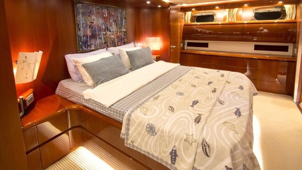 Motor Yacht Caelum