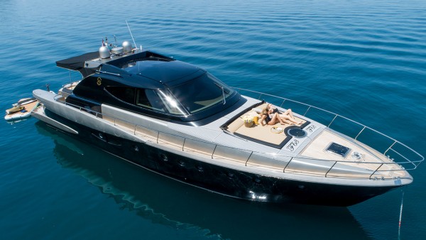 Motor Yacht F68