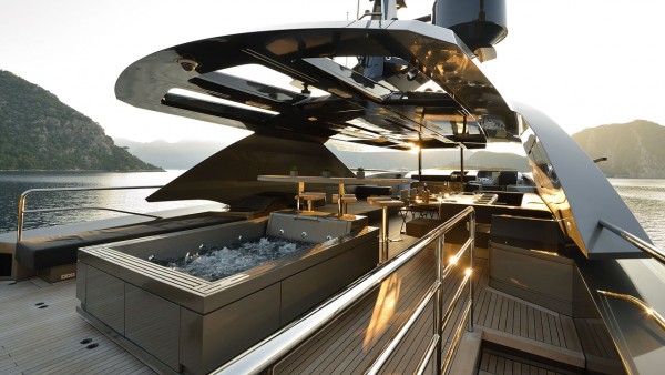 Motor Yacht FX 38