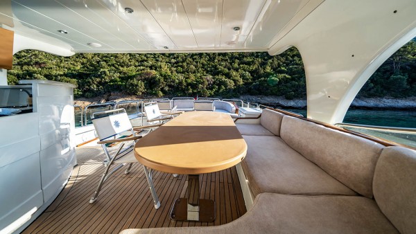 Motor Yacht Golden Story