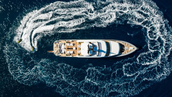 Motor Yacht Illusion II