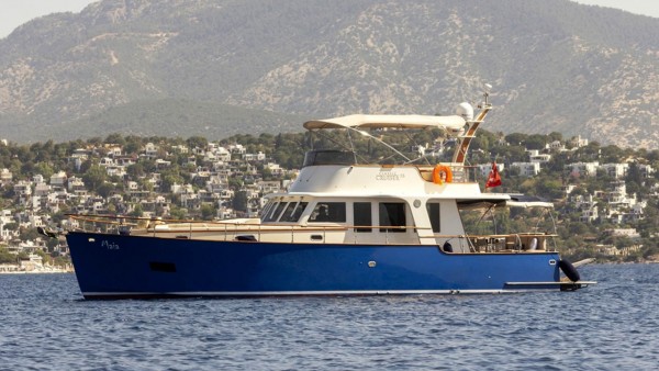 Motor Yacht Maia