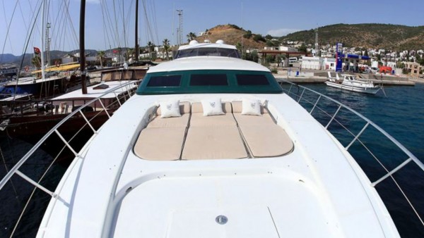 Motor Yacht Mina II