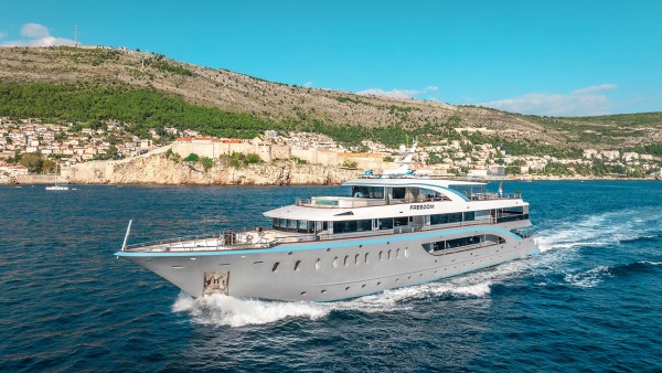 Motor Yacht M/Y Freedom