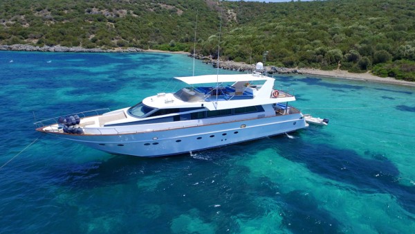 Mystery I Motor Yacht