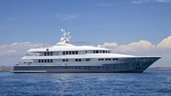 Oceanos Motor Yacht