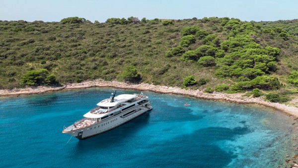 Motor Yacht Riva