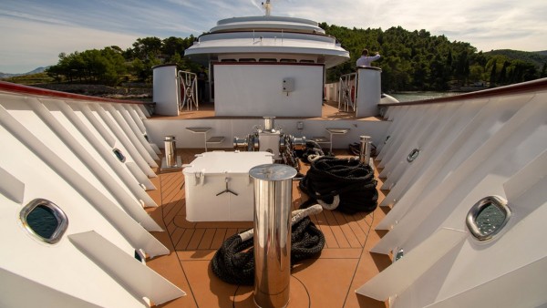 Motor Yacht Yolo