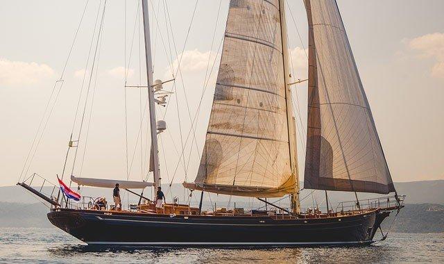 Neo Classic Sailing Yachts